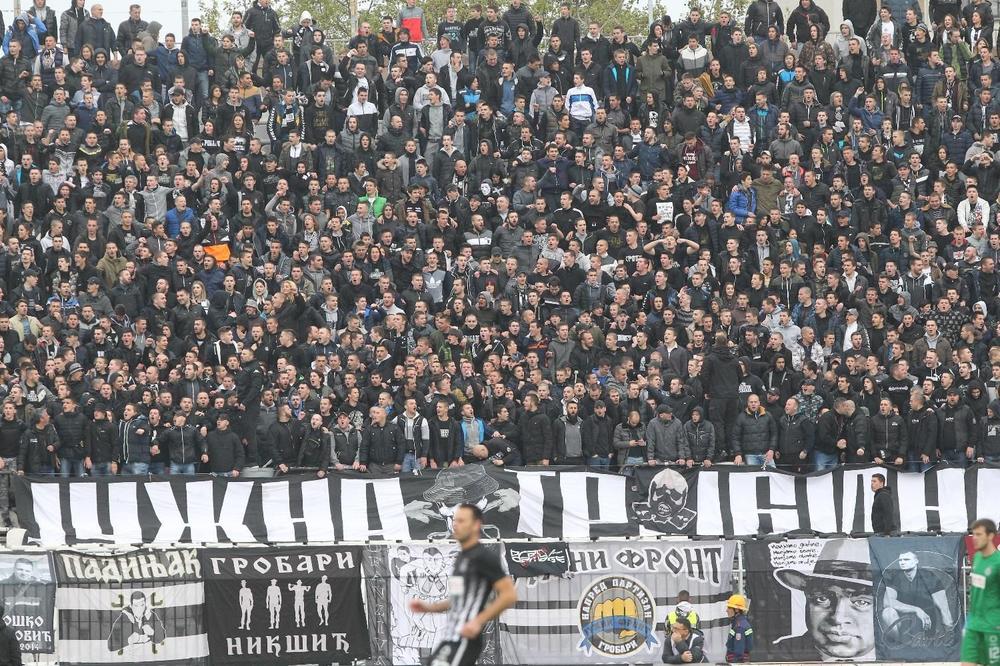 Zbog zastave koja se vijorila na Jugu, Partizan bi mogao da popije žestoku kaznu od UEFA! (FOTO)