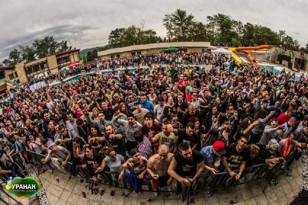 SPREMITE SE ZA URANAK: Obezbedili smo 5 kompleta karata za veliki festival na Srebrnom jezeru!