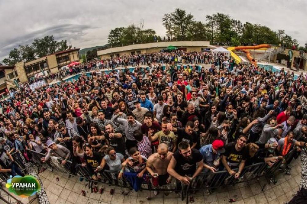 SPREMITE SE ZA URANAK: Obezbedili smo 5 kompleta karata za veliki festival na Srebrnom jezeru!