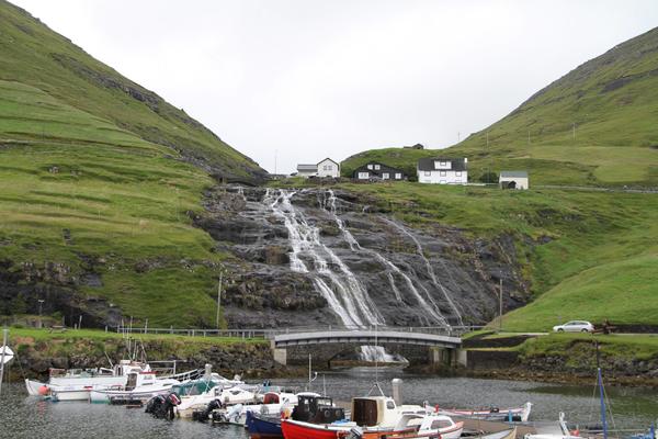 SRPKINJE, EVO ŠANSE ZA VAS: Ovoj prelepoj državi nedostaje 2.000 ŽENA!