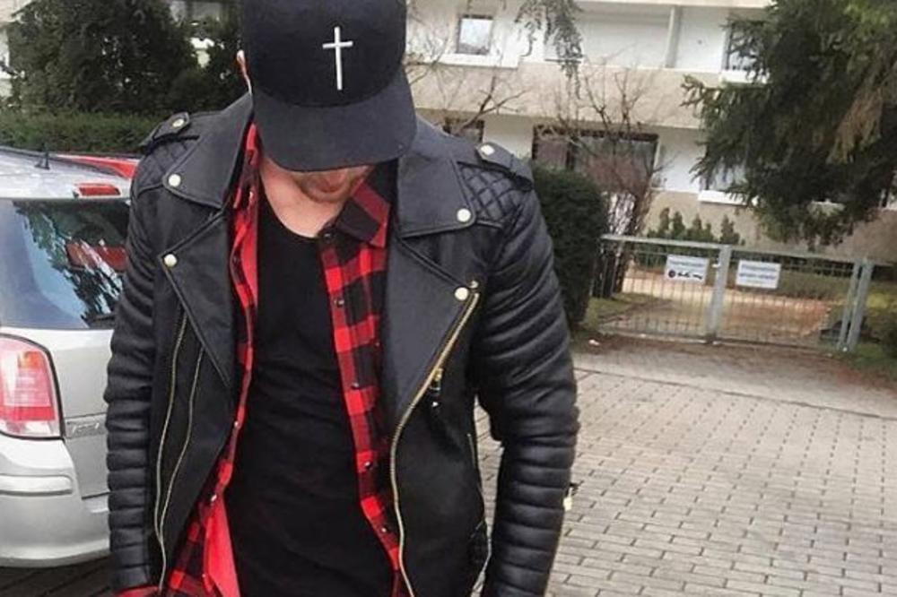 ON JE SESTRIĆ DARKA ŠARIĆA: Bio je sa Helenom Topalović, a sada je ladno uspeo da smuva i SOFIJU ŠAŠIĆ! (FOTO)