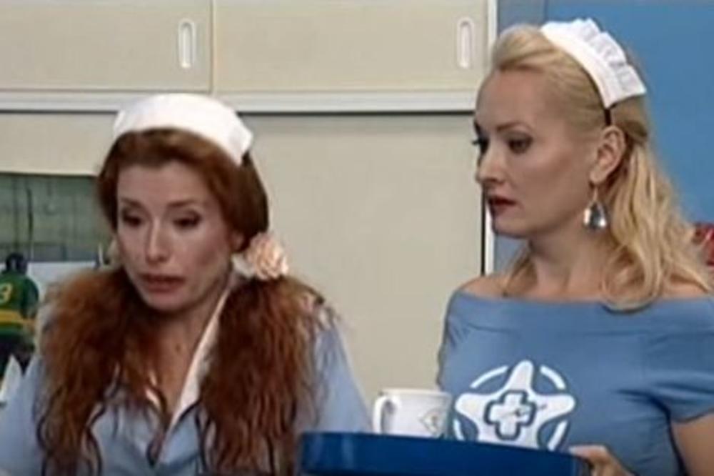 U popularnoj TV seriji pojavila se PEVAČICA koja je udata za našeg poznatog glumca: Ovako sada izgleda doktorka Muha! (FOTO)