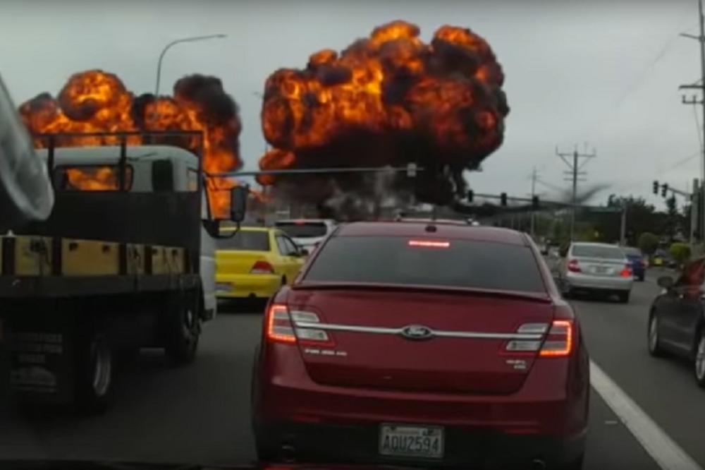 Videli su kako pada avion, a onda VATRENU LOPTU I GUST OBLAK DIMA! (VIDEO)