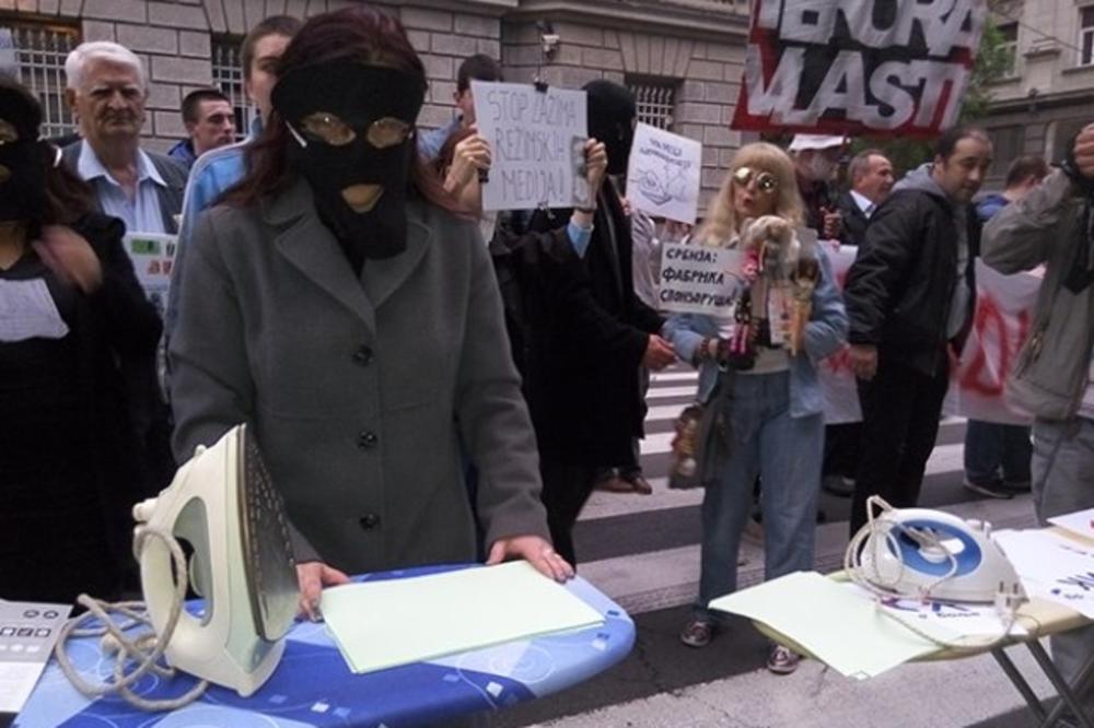 GOTOV 31. DAN PROTESTA: Peglali se glasački listići, sutra ponovo šetnja kroz Beograd! (FOTO) (VIDEO)