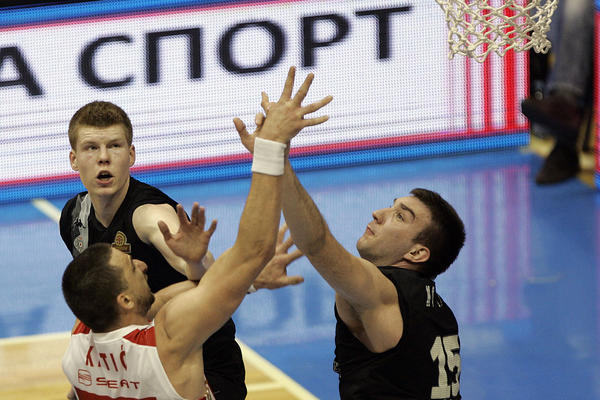 PREOKRET: Raško Katić se ipak nije povukao!