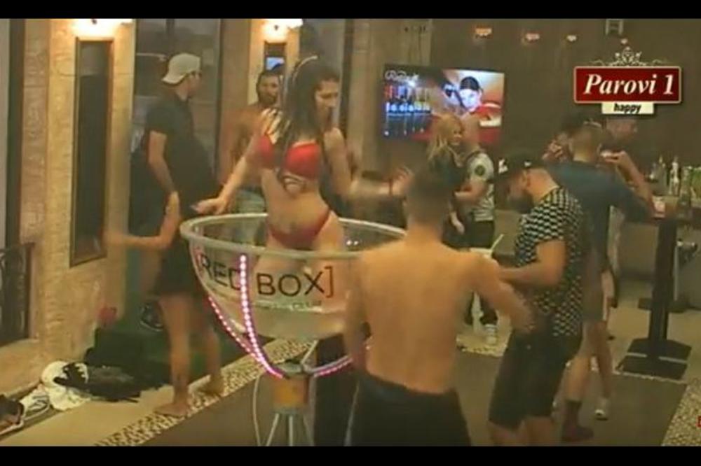 U Parovima se desilo SILOVANJE, a onda se oglasio i ON:  Ko daje kome za pravo da siluje ženu na nacionalnoj TV?! (FOTO)