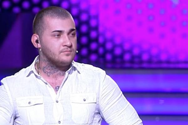 DRAMA U EMISIJI IZVEDI ME! Bivši robijaš napravio SKANDAL, ugrabio devojku i ... (VIDEO)