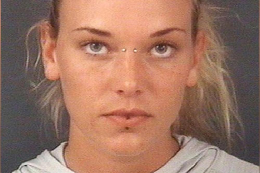 UBILA JE PSA i snimkom zgrozila svet! NAKON NEDELJU DANA ODUZELA JE SEBI ŽIVOT! (FOTO) (VIDEO)