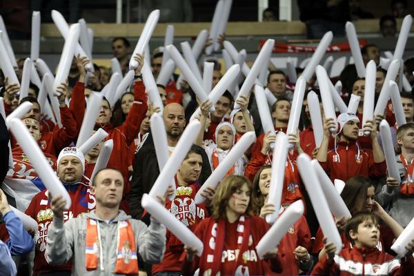 Dok se u srpskom fudbalu diže bura oko nečasnih radnji, u futsalu se slavi dupla kruna!