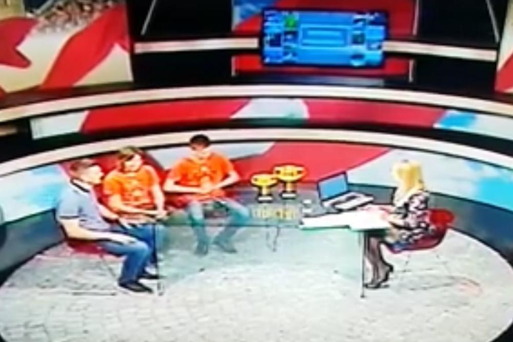 VIDIM DONIJELI STE OVE ROBOTE: Ceo Balkan vrišti od smeha zbog ispale crnogorske voditeljke! (VIDEO)