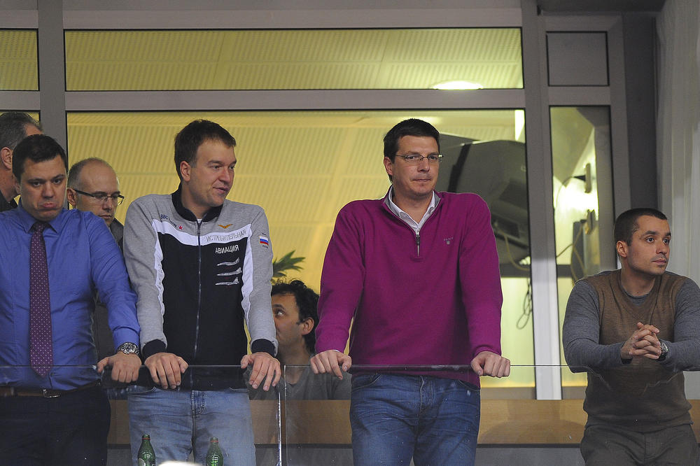 PODIGNUTA OPTUŽNICA: On se tereti da je falsifikovao ličnu kartu Andreja Vučića i otvorio fantomsku firmu!