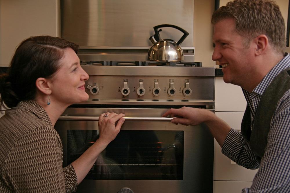 5 razloga zašto je dobro često peći kolače i davati ih nekome! (FOTO) (GIF)