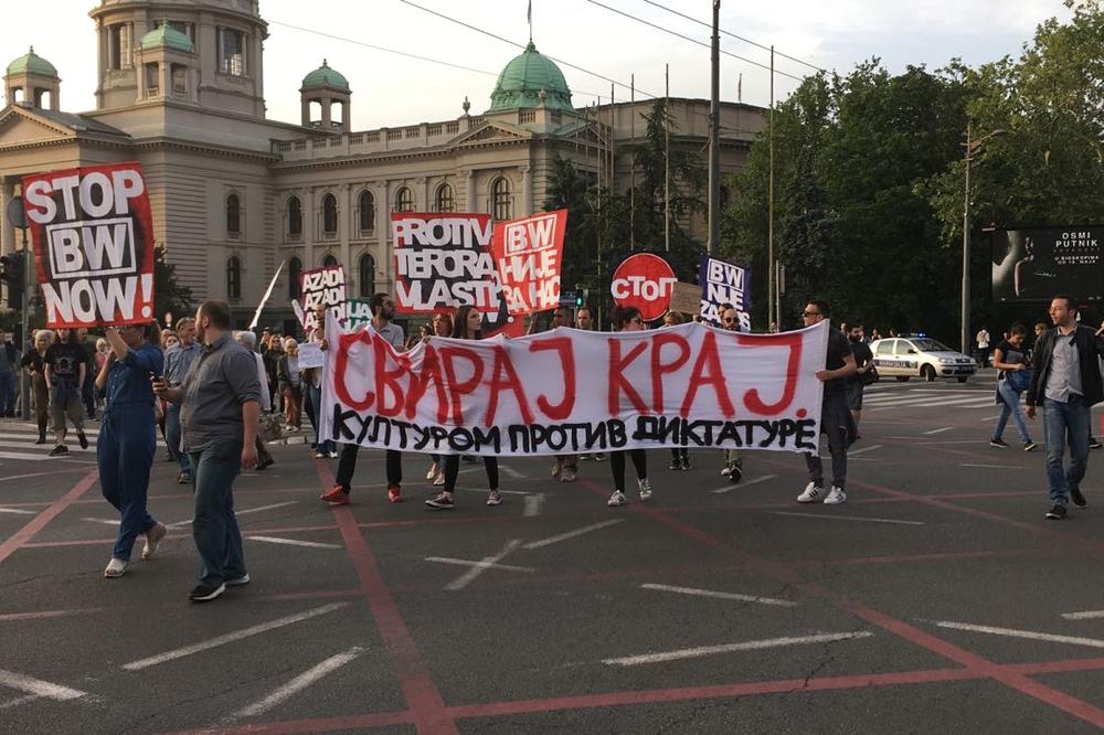 Dok Vučić bude polagao zakletvu, studenti će biti pred Skupštinom! PONOVO SE OKUPLJA PROTEST PROTIV DIKTATURE!