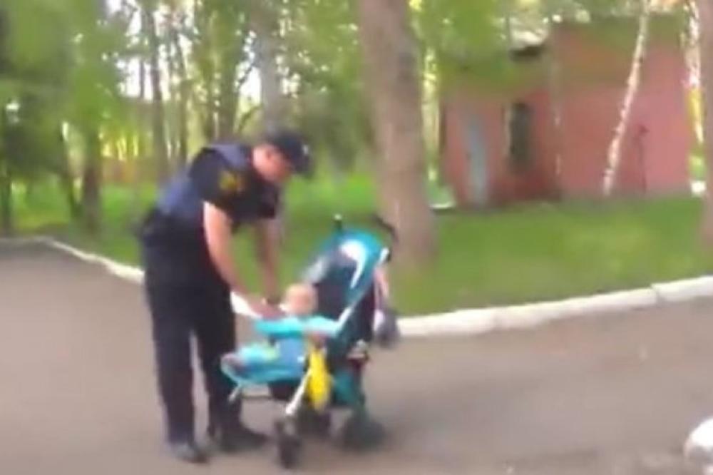 RODITELJI SE OBEZNANILI OD ALKOHOLA PORED BEBE U PARKU: I to dva puta u istom danu! (VIDEO)