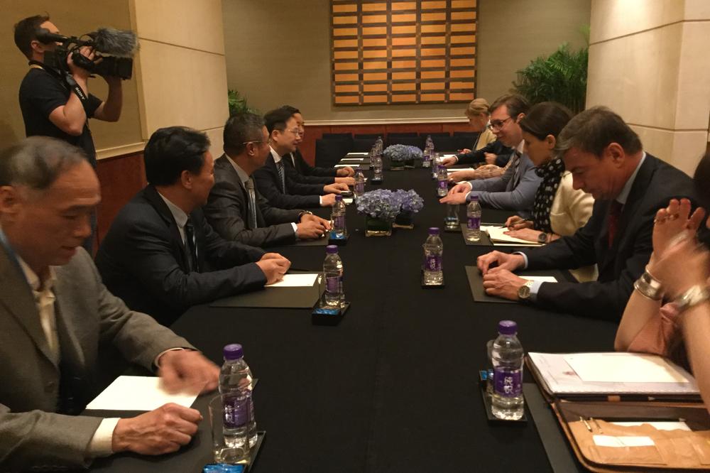 Vučić u Kini: Razgovarao sa investitorima, večeras ga očekuje sastanak sa ERDOGANOM