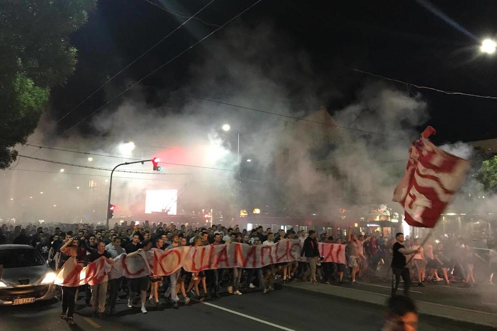 HAOS U BEOGRADU! Delije krenule ka centru grada, nose jednu važnu poruku! (VIDEO)