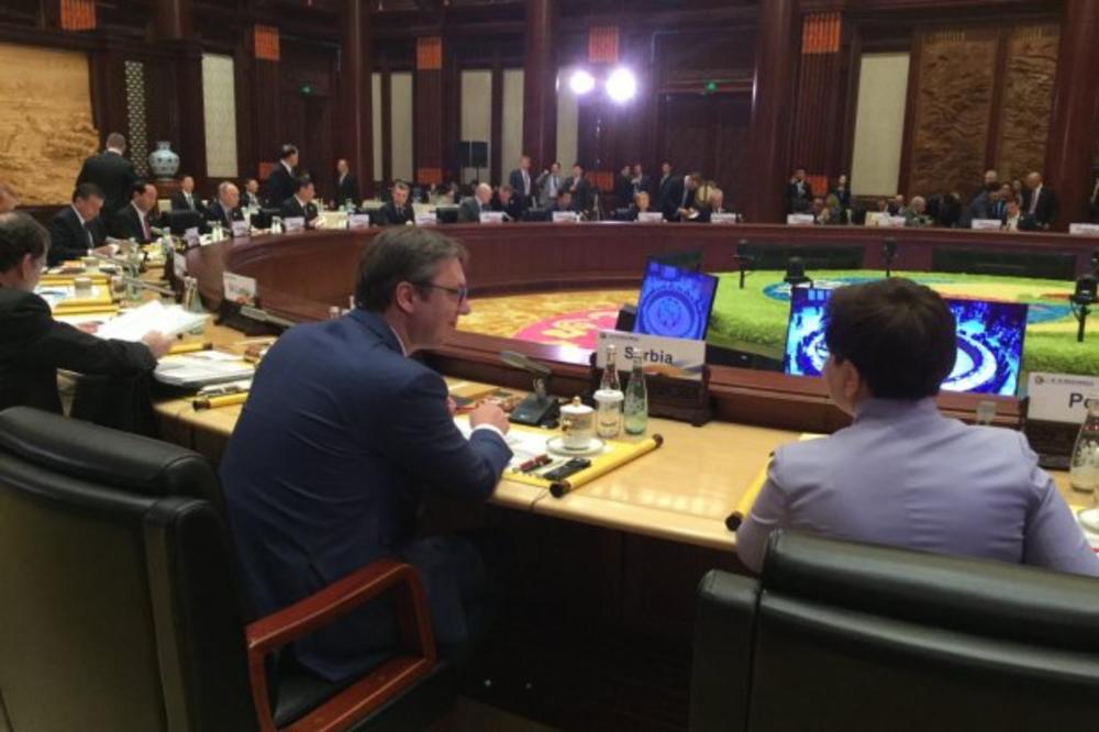 VUČIĆ U KINI ZA OKRUGLIM STOLOM LIDERA: Tu su i Putin, Erdogan, Cipras...