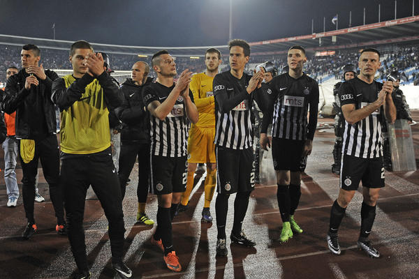 Prvo pojačanje! Partizan je konačno doveo štopera! Grobari njegovo ime vrlo dobro znaju! (FOTO)