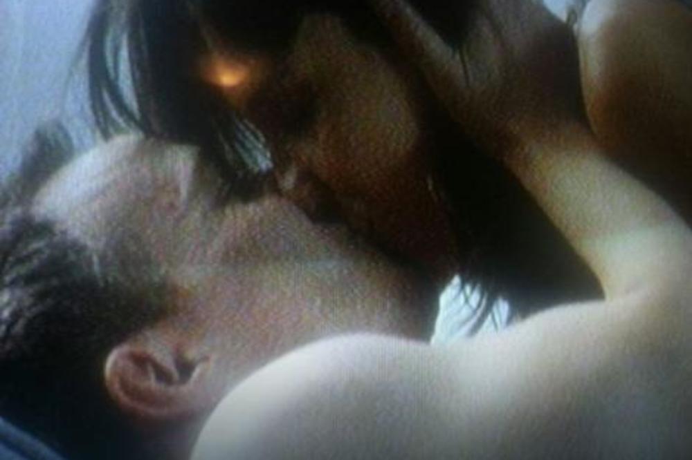 KO ŠTA RADI JELISAVETA SE SKIDA! Ponovo snimala VRELE SEKSI SCENE, ali ovoga puta u "Vojnoj akademiji" (FOTO)