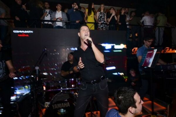 POČEO JE DA PEVA SA LUKASOM, BIO JEDAN OD NAJBOLJIH, A ONDA SVE BATALIO I POSTAO TAKSISTA: Skroz je otvorio dušu