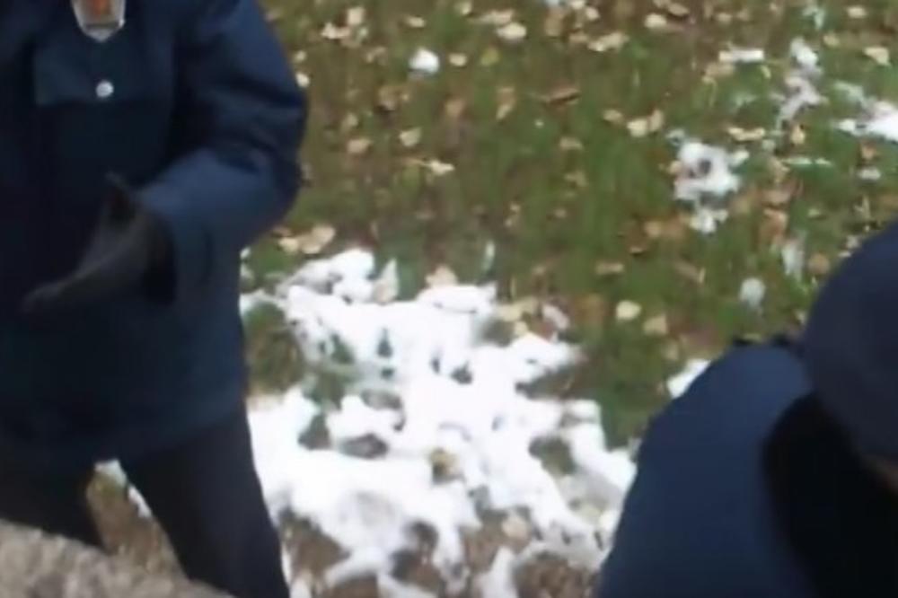 MA KAKVI POLICAJCI, OVAJ ČAČANIN IH JE ODUVAO: Došli su po njega, a on je postao ZVEZDA! (VIDEO)