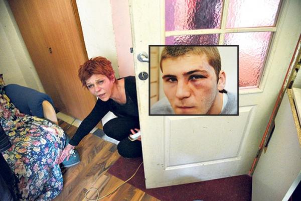 NAŠLA JE SINA OBEŠENOG O KVAKU: Dragan (22) se ubio jer su ga BATINALI I MALTRETIRALI!