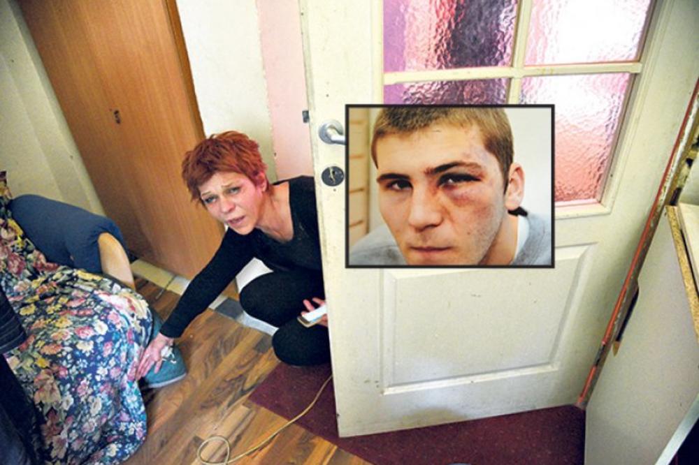 NAŠLA JE SINA OBEŠENOG O KVAKU: Dragan (22) se ubio jer su ga BATINALI I MALTRETIRALI!