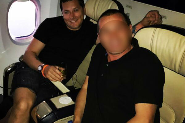 Ko je bolji frajer? Aco Pejović pokazao brata, ŽENE ODLEPILE! (FOTO)