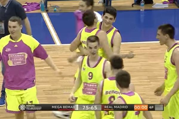 Mega podvig mega klinaca: Deca Leksa očitala lekciju Realu koji je vodio 18 razlike, sin Zvezdine legende dominirao (VIDEO)