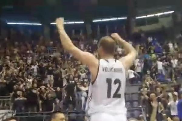 Ovo niste mogli da vidite na TV: Novica posle magije uleteo među Grobare i nastala je luda žurka (VIDEO)