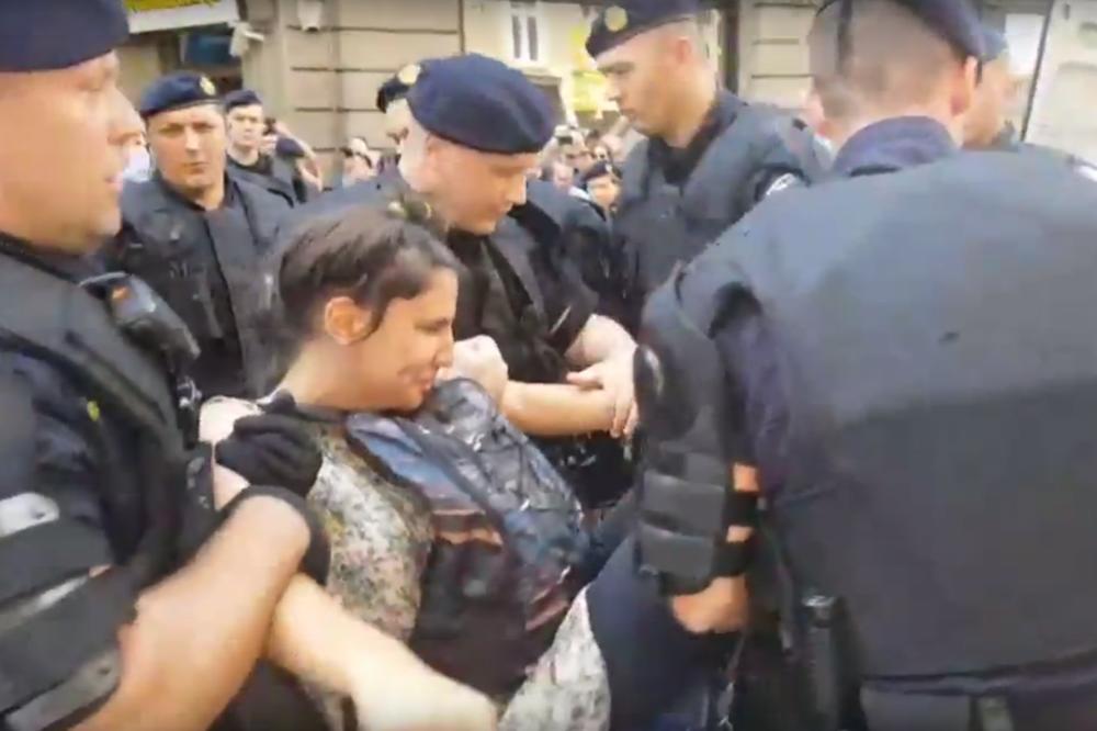 HAOS U ZAGREBU: 15.000 ljudi na skupu protiv abortusa, hapse aktiviste! (FOTO)