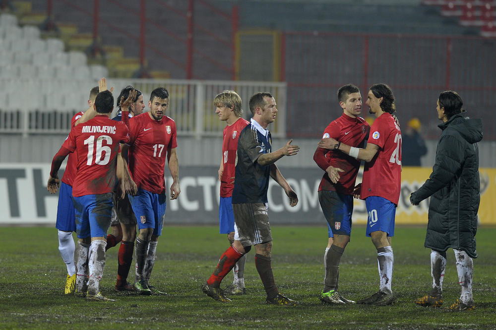 Srbin koga su nekada jurili Barsa i Junajted opet mora da traži novi klub!
