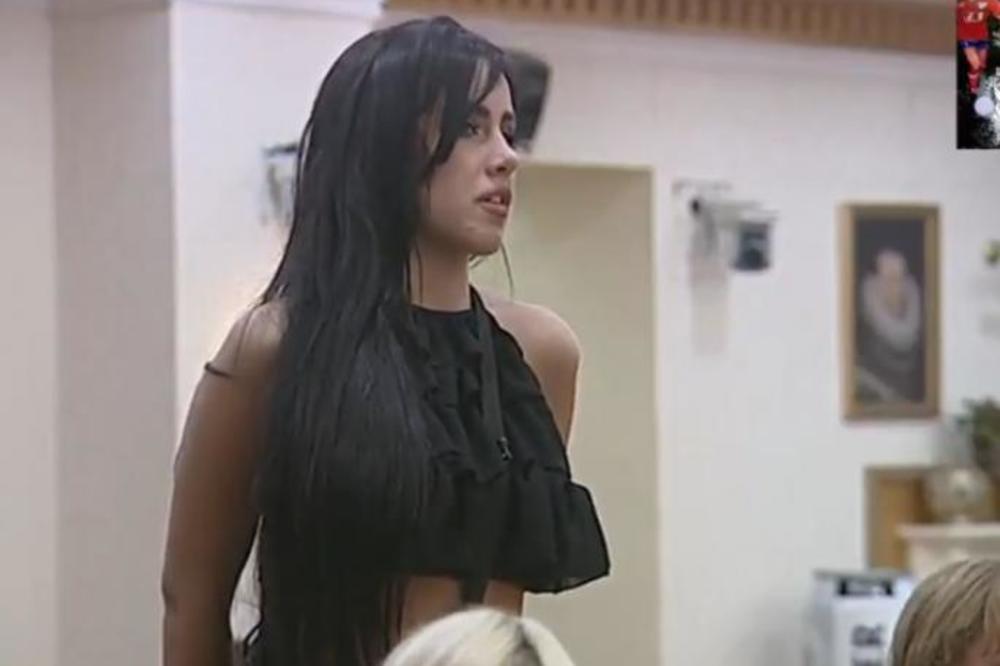 NIŠTA OD KARIJERE PEVAČICE ILI VODITELJKE: Aleksandra Subotić će karijeru nastaviti u FILMOVIMA ZA ODRASLE!