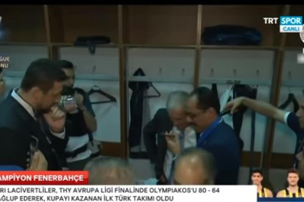 Kada vas ON pozove, sve staje! Erdogan čestitao Željku titulu Evrope, a Obradović je imao šta da mu poruči! (VIDEO)