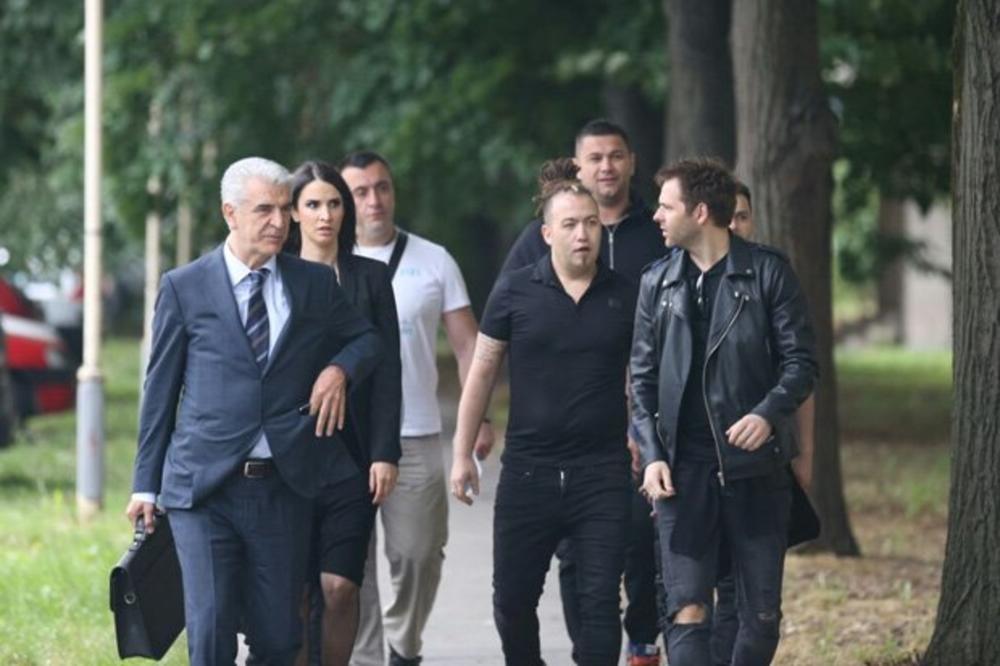 OGLASIO SE RASTA PRVI PUT NAKON PRIČE O RAZVODU! Ovako potresnu poruku niko nije očekivao! (FOTO)