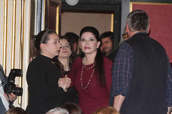 PRAVO IZ SPAVAĆE SOBE: Bivša ljubavnica Miroslava Ilića objavila fotku na kojoj je sa NJIM U KREVETU! (FOTO)