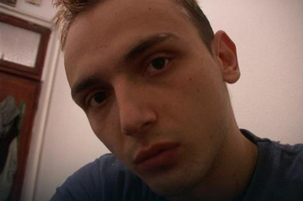 POTRESNA PRIČA Sin legendarnog reditelja nema ni za hleb, IDE DA PROSI NA ULICI!