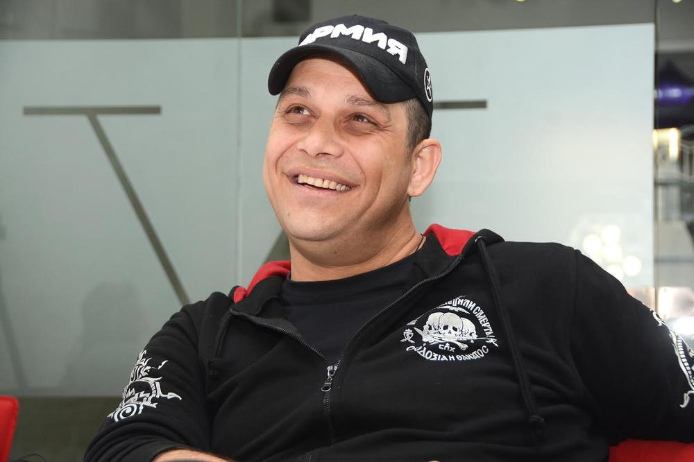 ŠTA LI ĆE VUČIĆ REĆI NA OVO? Počuča se kandiduje za gradonačelnika Beograda, obećava se besplatno zdravstvo i školovanje!