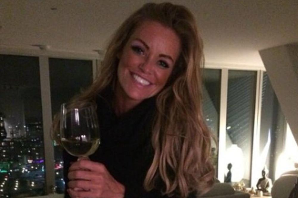 Olimpijska šampionka u 43. godini ušla u rijaliti i skroz se skinula pred svetom! Zanemeti - je preblaga reč za reakciju koju je izazvala! (FOTO) (VIDEO)