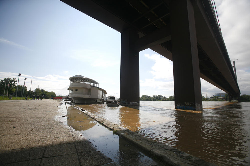JEZIVA SCENA U BG: Ispod Gazele pronađen leš!