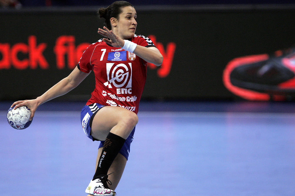 SRPSKI ŽENSKI RUKOMET VIŠE NEĆE BITI ISTI: Andrea Lekić se OPROSTILA od igranja za reprezentaciju!