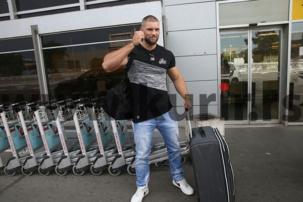 MANEKEN STIGAO U BEOGRAD: Ceca je najlepša žena koju sam sreo, ovako je počela saradnja! (FOTO)(VIDEO)