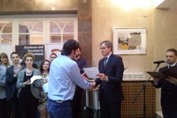 DODELJENE STIPENDIJE DR. ZORAN ĐINĐIĆ: Najuspešniji studenti iz Srbije odlaze na praksu u Nemačku (FOTO)