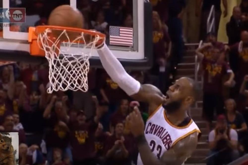 GDE SI SE ZALETEO? Lebronova blamaža karijere! (VIDEO)
