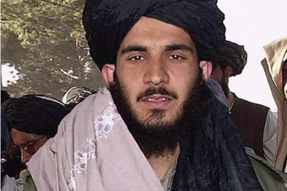 OD NJEGA STREPE I DŽIHADISTI: Ubija decu granatama i nemilosrdan je! (FOTO) (VIDEO)