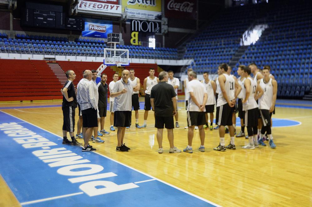 TRENERSKE VELIČINE U BEOGRADU: Uz Vujoševića stiže osvajač Evrokupa i NCAA legenda!