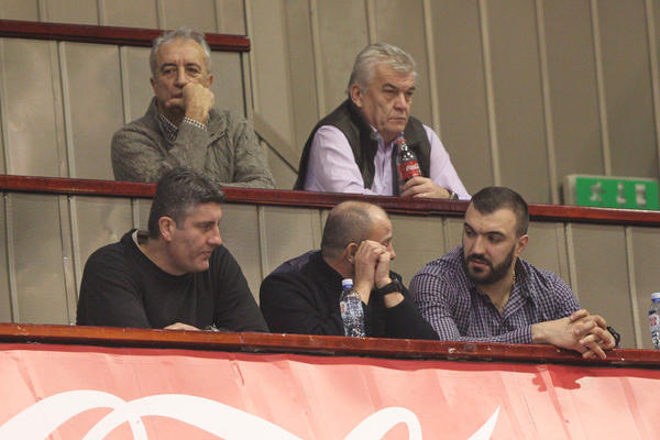 NE POJAVLJUJE SE UOPŠTE U KLUBU: Peković odustao od Partizana, a to je rekao i saradnicima!