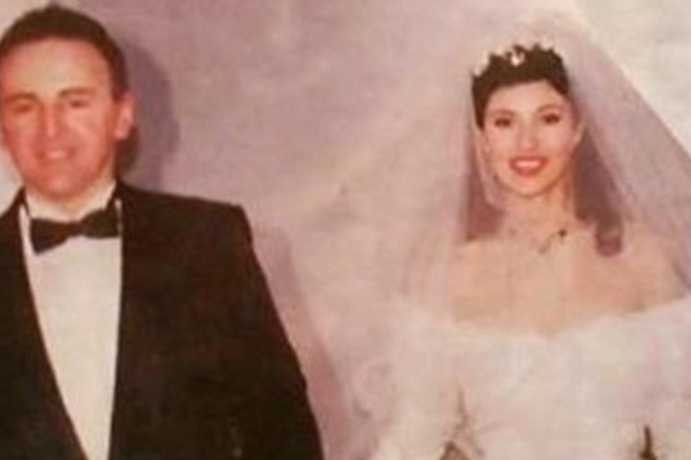 ARKAN JE DOBIO MAGNUM NA VENČANJU sa Cecom: Na slici koju nikad niste videli je LEGIJINA ŽENA (FOTO)