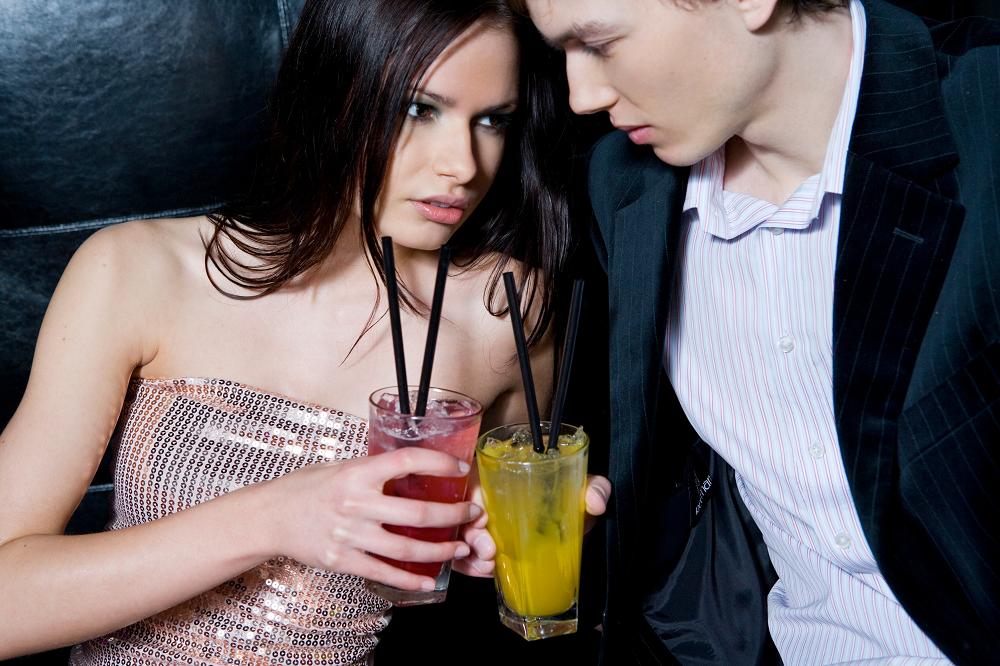 3 najgore osobine napucanih frajera zbog kojih ih žene ne podnose! (FOTO) (GIF)