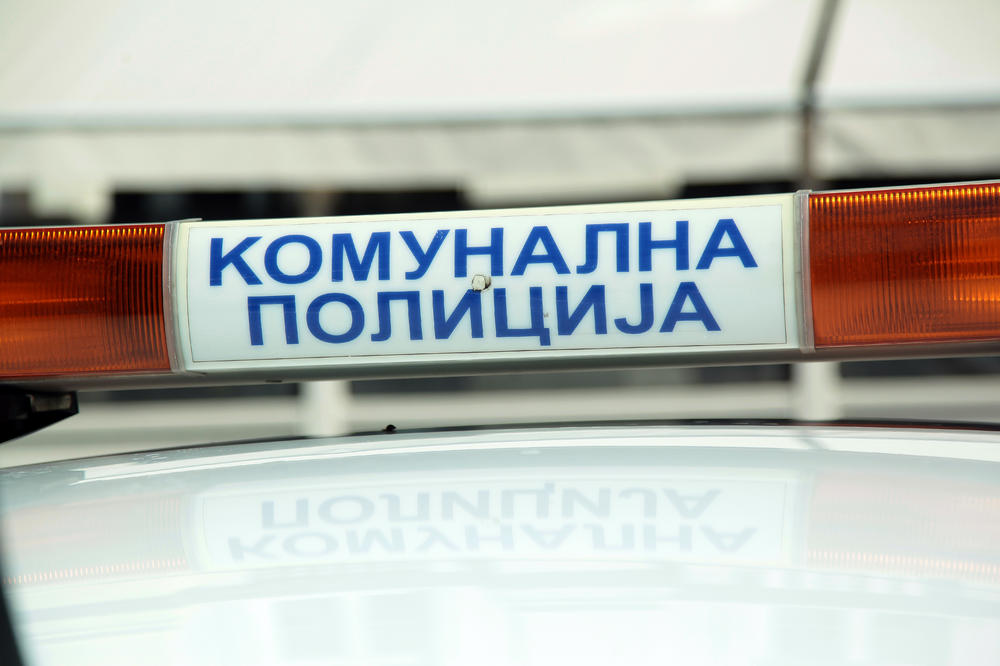 OPET UDARAJU PO DŽEPU! Građani će platiti 2,5 miliona dinara da se popravi imidž Komunalne policije!